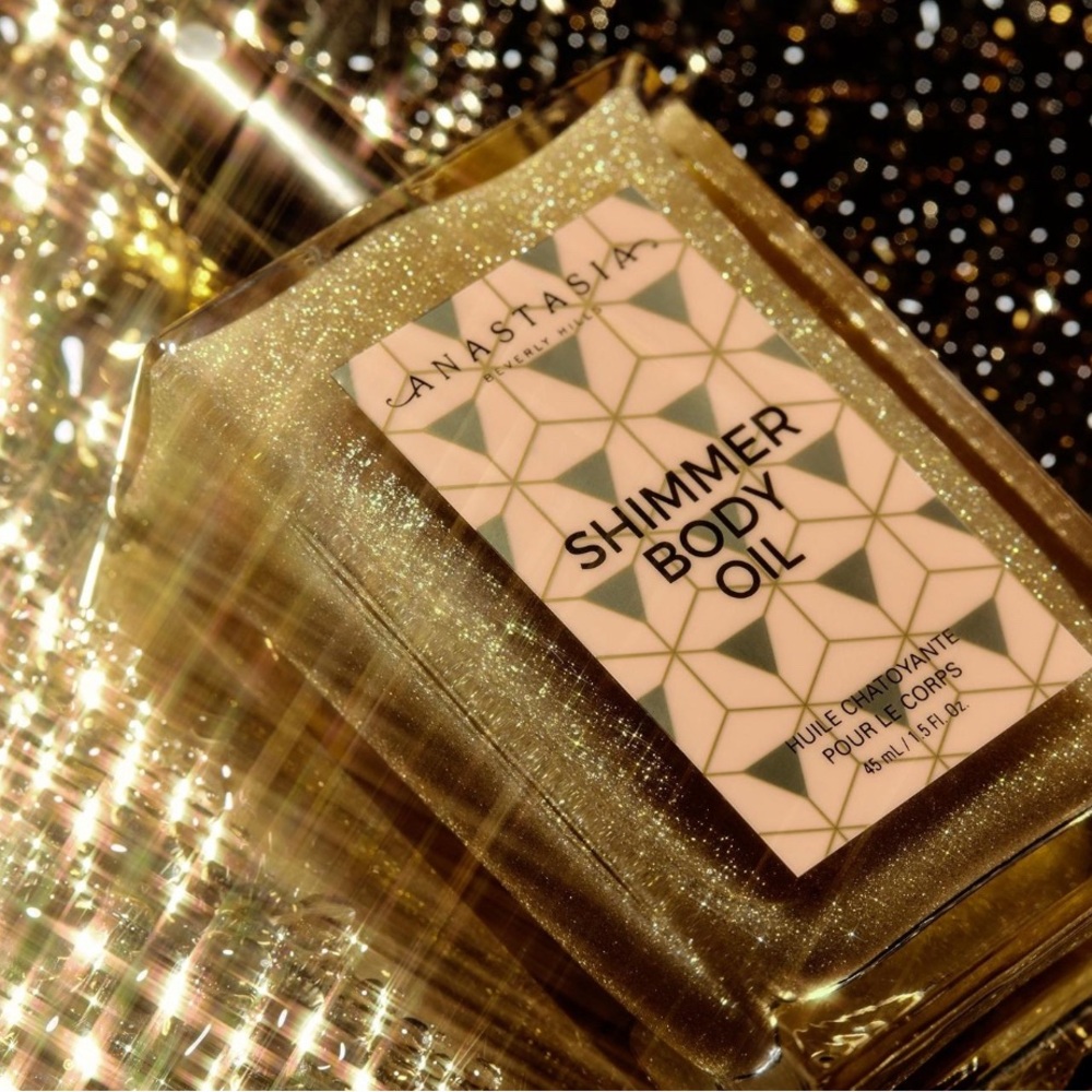 Anastasia Shimmer Body Oil - Luxurious Gold - Picture 3 of 7